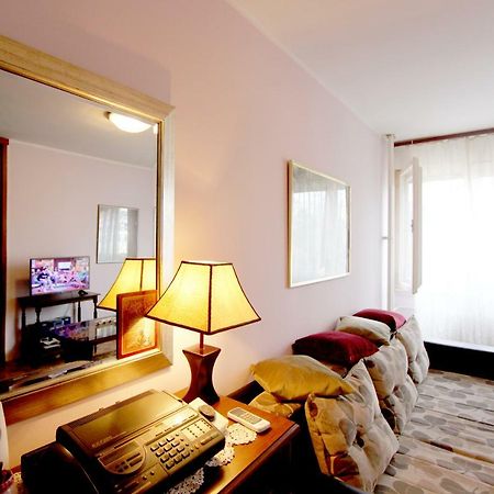 Bohemian Rhapsody Nbg Apartment Belgrad Exterior foto