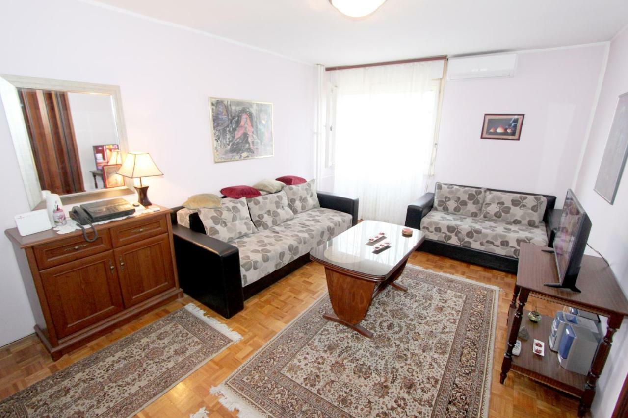 Bohemian Rhapsody Nbg Apartment Belgrad Exterior foto