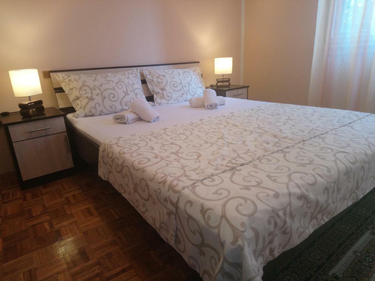 Bohemian Rhapsody Nbg Apartment Belgrad Exterior foto